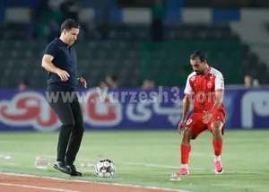 حرفهای تند سرمربی پرسپولیس درباره تعطیلی فوتبال 