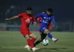گزارش زنده: استقلال خوزستان 0 - تراکتور 0