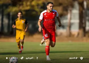 شوت اورونوف تیرک را لرزاند! (عکس)