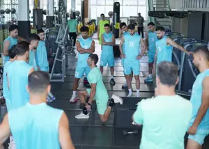 ملیپوشان صبح و ظهر تمرین میکنند