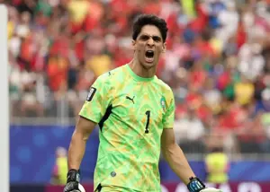 مشتری بزرگ برای دروازهبان محبوب الهلال!