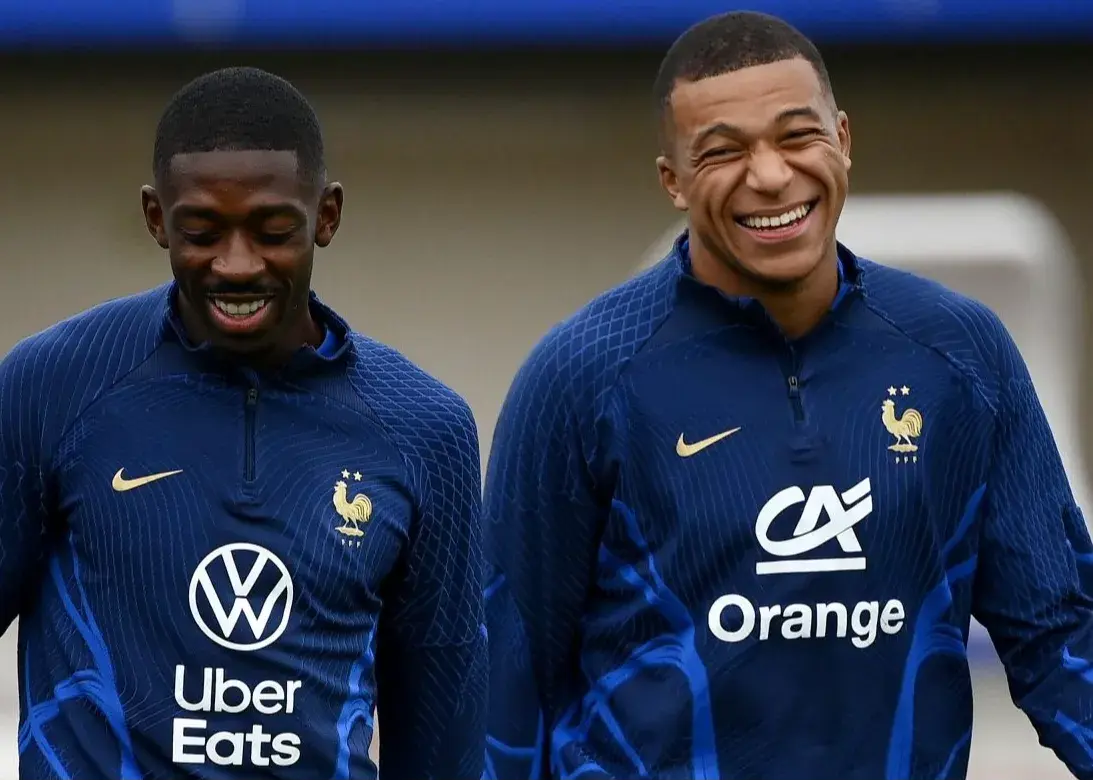 2539623