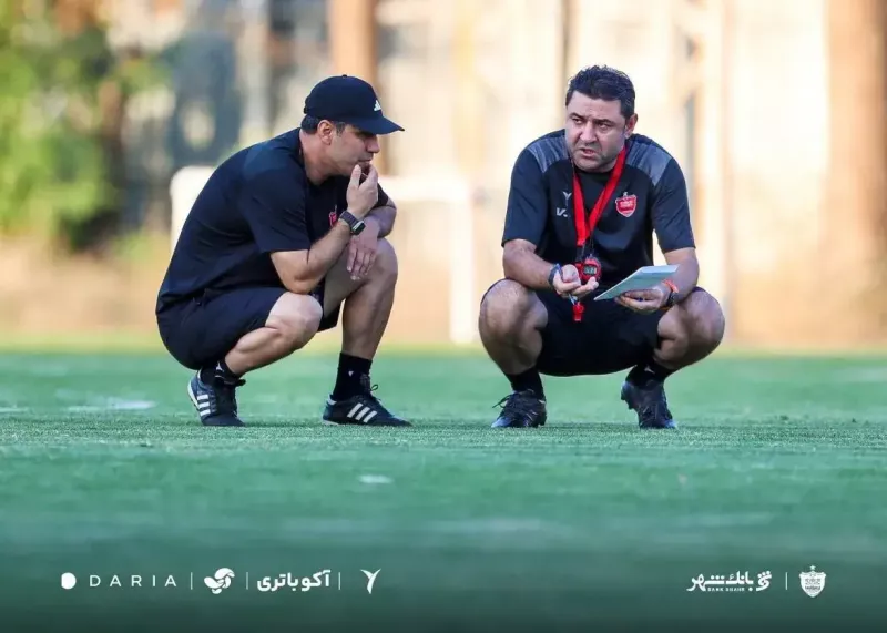 حمله سرمربی پرسپولیس به رکوردداران لیگ برتر