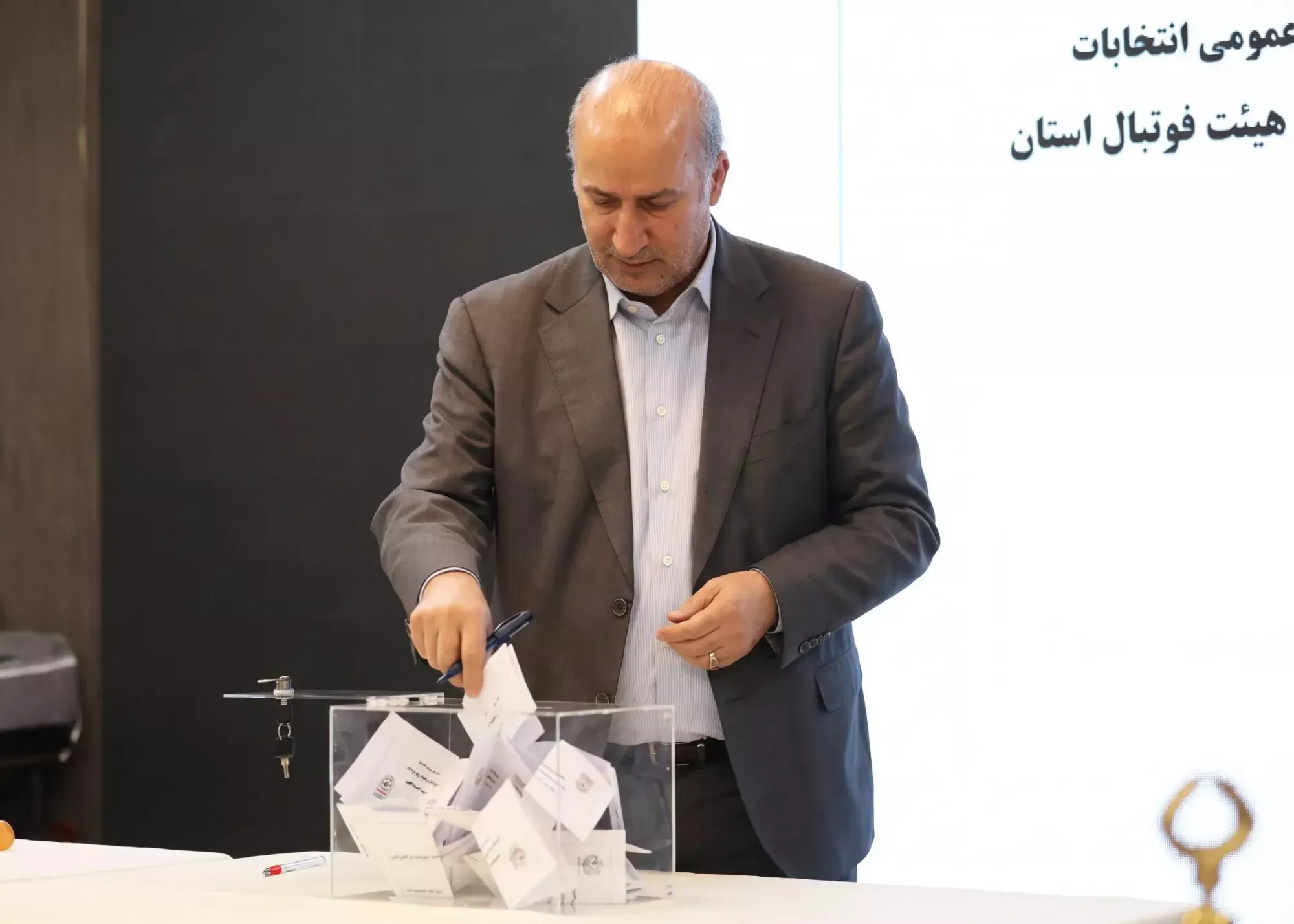 فدراسیون فوتبال در آستانه انتخاب سرمربی جدید