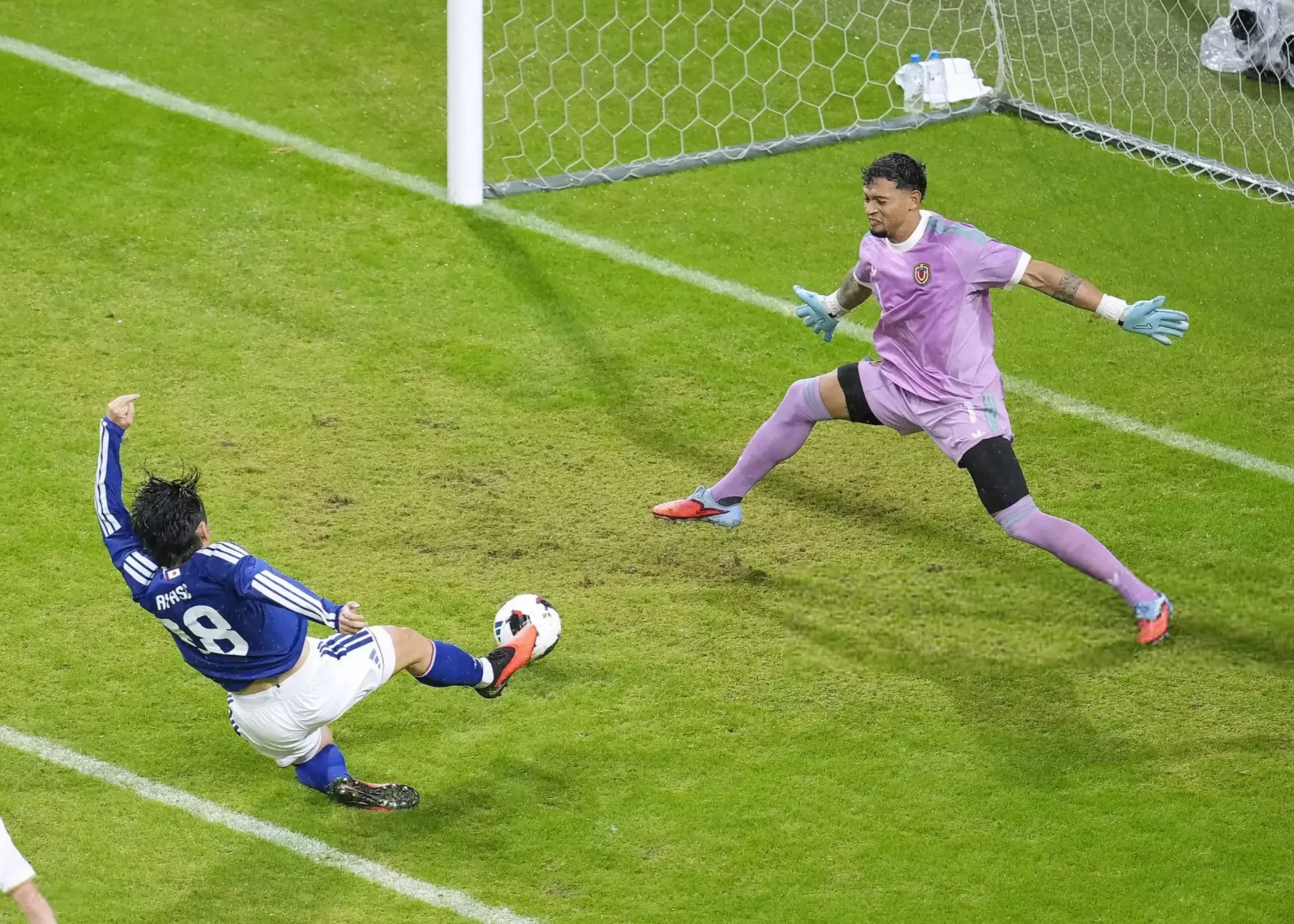 2542652