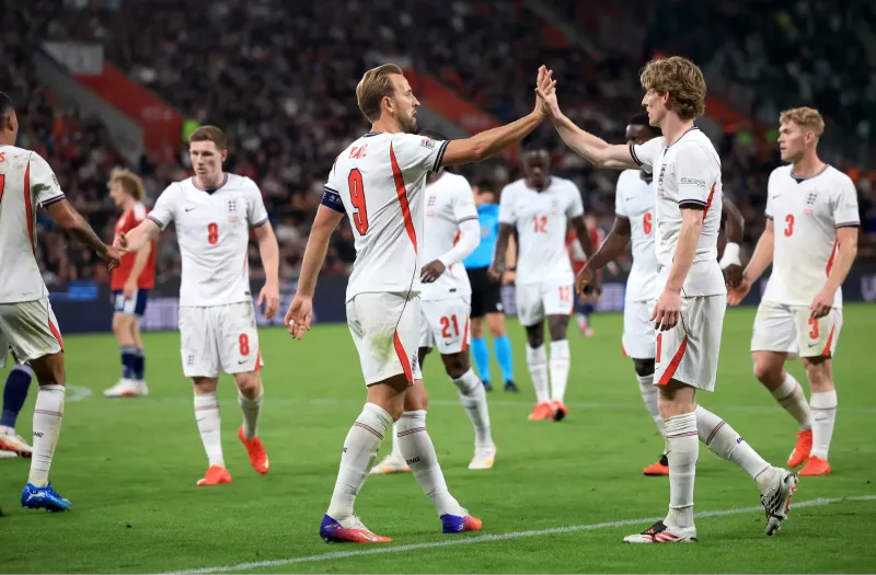 چک 0-2 انگلیس | درخشش کین و گوردون