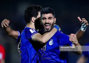 زکی‌پور علیه ۱۲۴ خاطره از استقلال!