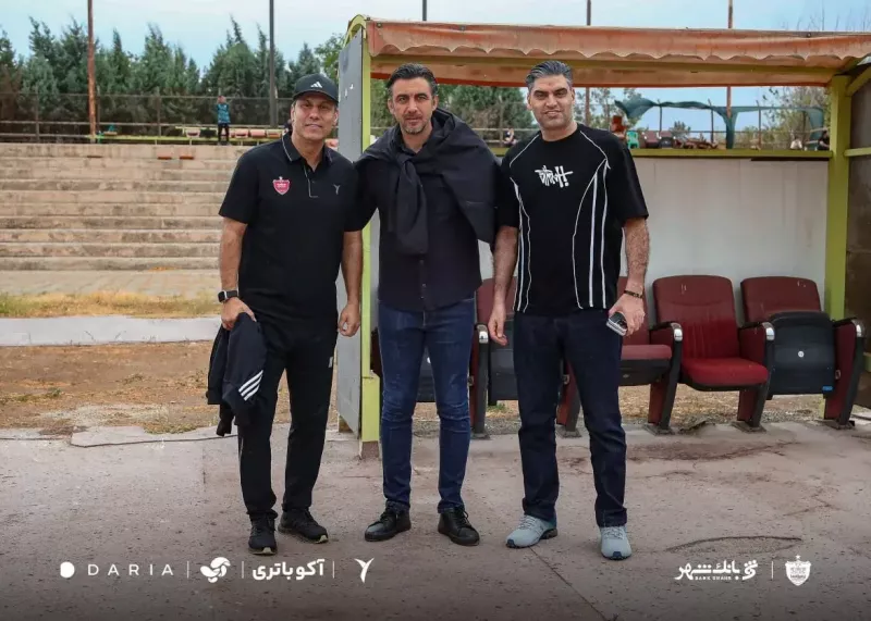 گوشی مدیرعامل پرسپولیس را قاپیدند (عکس)