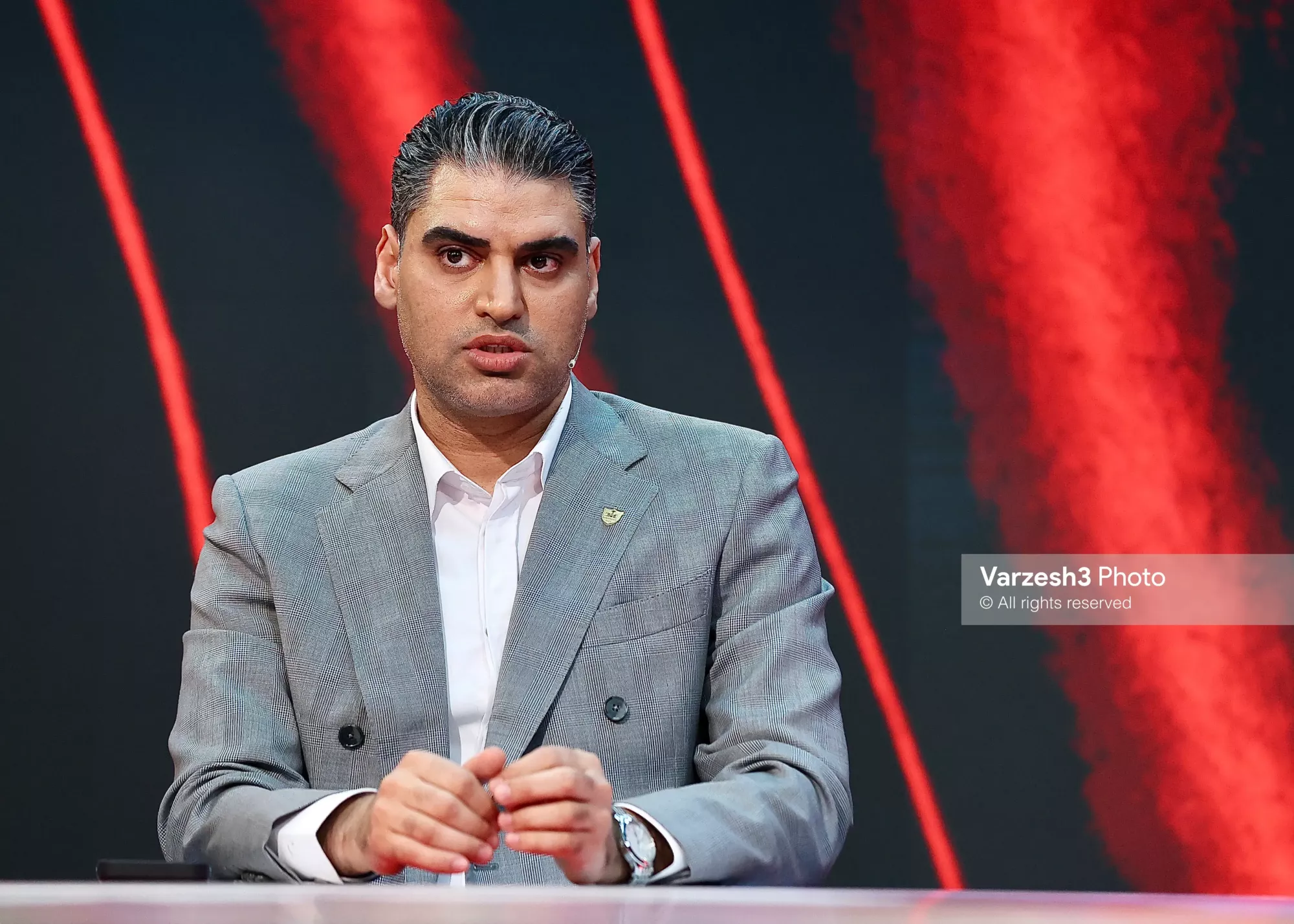 پرسپولیس این هفته دو تیم جدید می‌خرد