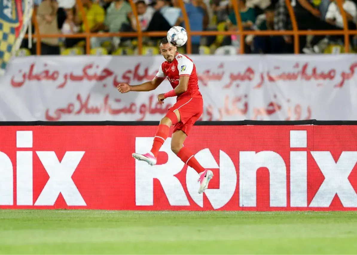 رفع یک سوءتفاهم در مورد مدافع پرسپولیس!