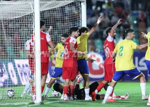 اوج بدشانسی برای مدافع پرسپولیس، ثبت گل بخودی!