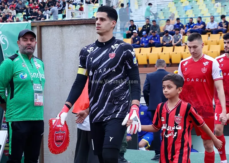 کاپیتان پیام: پرسپولیس روی دستهای مطمئن نیازمند