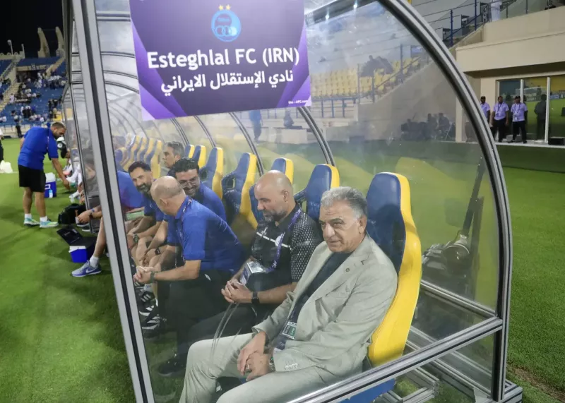 عمو بیژن در قطر جوان شد (عکس)