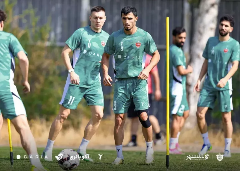 مأموریت دشوار مهاجم پرسپولیس در خرم‌آباد