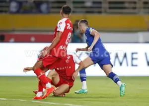 زایتسف برگ برنده پرسپولیس در پرونده آسانی!