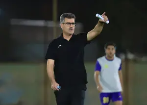 سیدسیروس قبل از بازیکنان، هواداران را دید!