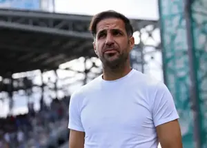 به خاطر این باخت به من شلیک کنید، نه به بازیکنانم!
