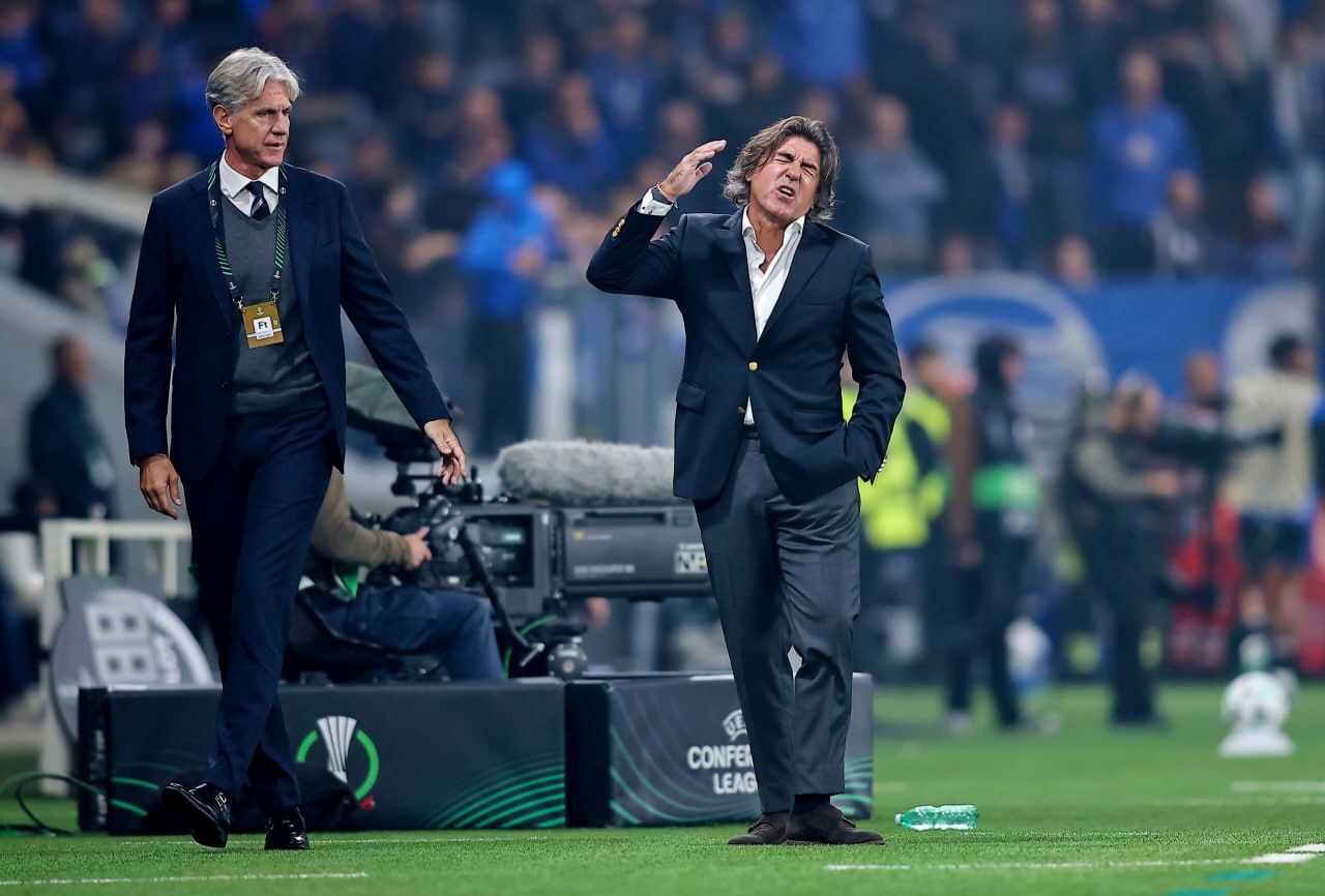 2549902