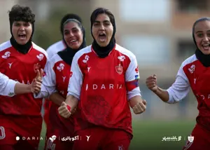 صدرنشینی مطلق، هدیه بزرگ استقلال به پرسپولیس
