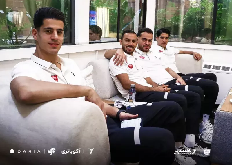 تاخیر و اتوبوس: مسیر پرمشغله پرسپولیس! (عکس)