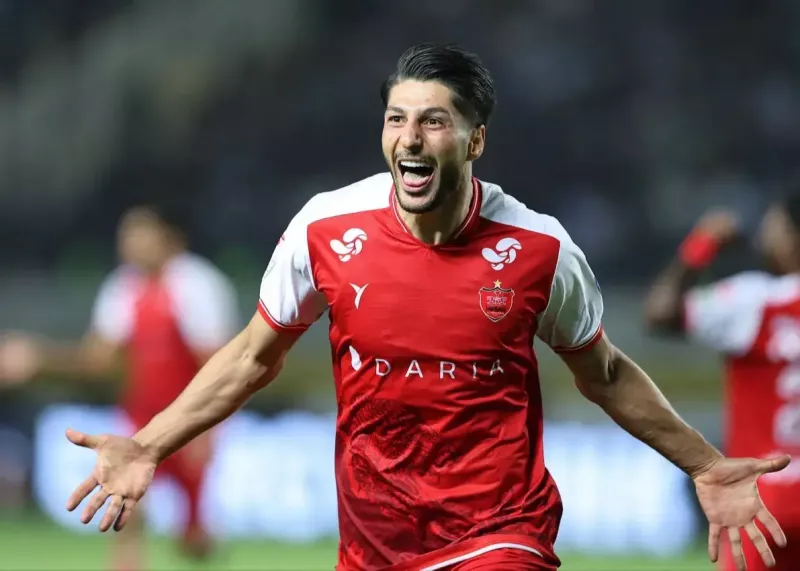 شماره 10 پرسپولیس: با صدای بیصدا! (عکس)