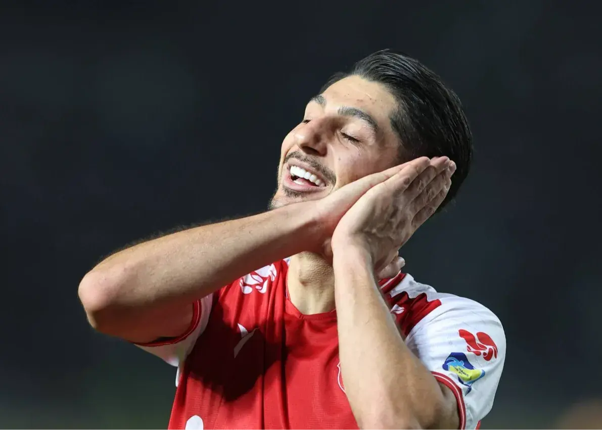 سرمربی پرسپولیس عاشق این بازیکنان است!