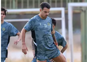 آلوز از سفر خیالی استانبول برگشت!
