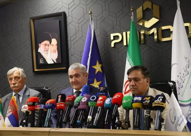 وعده بازی دوستانه استقلال با ستاره سرخ یا پارتیزان