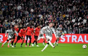 یوونتوس 2-2 رن: بانوی پیر بحرانزده!
