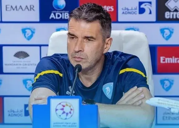 یک سوم لیگ امارات اخراج شدند!