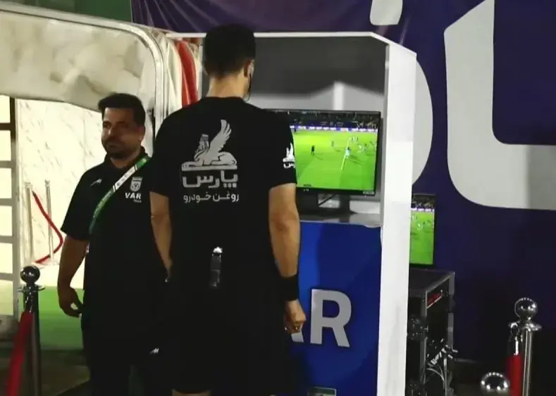 قانون ۱۴، نجات دهنده استقلال در یزد!