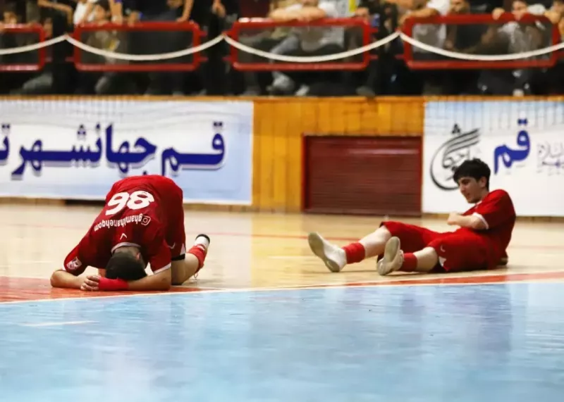 نتایج هفته نهم لیگ برتر: جنون در ثانیههای پایانی