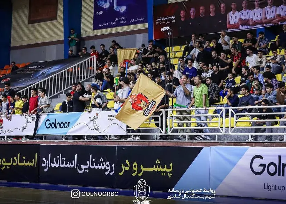 سالن‌های بسکتبال ایران روی هوا رفتند!