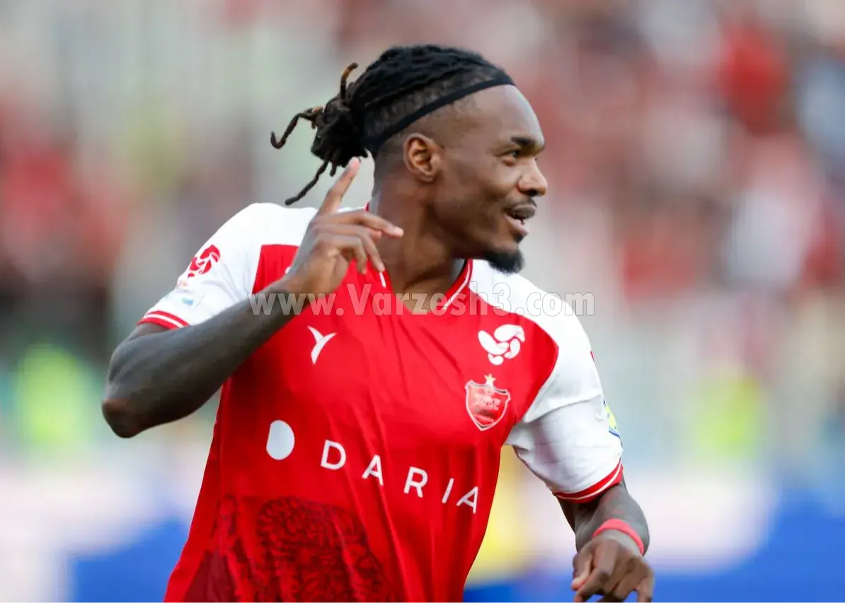 پوستر پرسپولیس و عکس بازیکن در رادار فولاد!