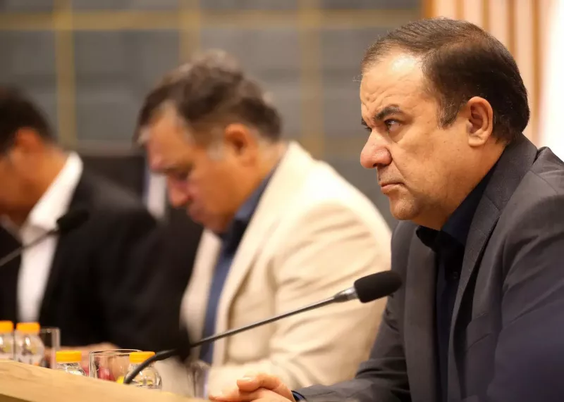 استقلال برای مدیرعامل جدید سنگ تمام گذاشت