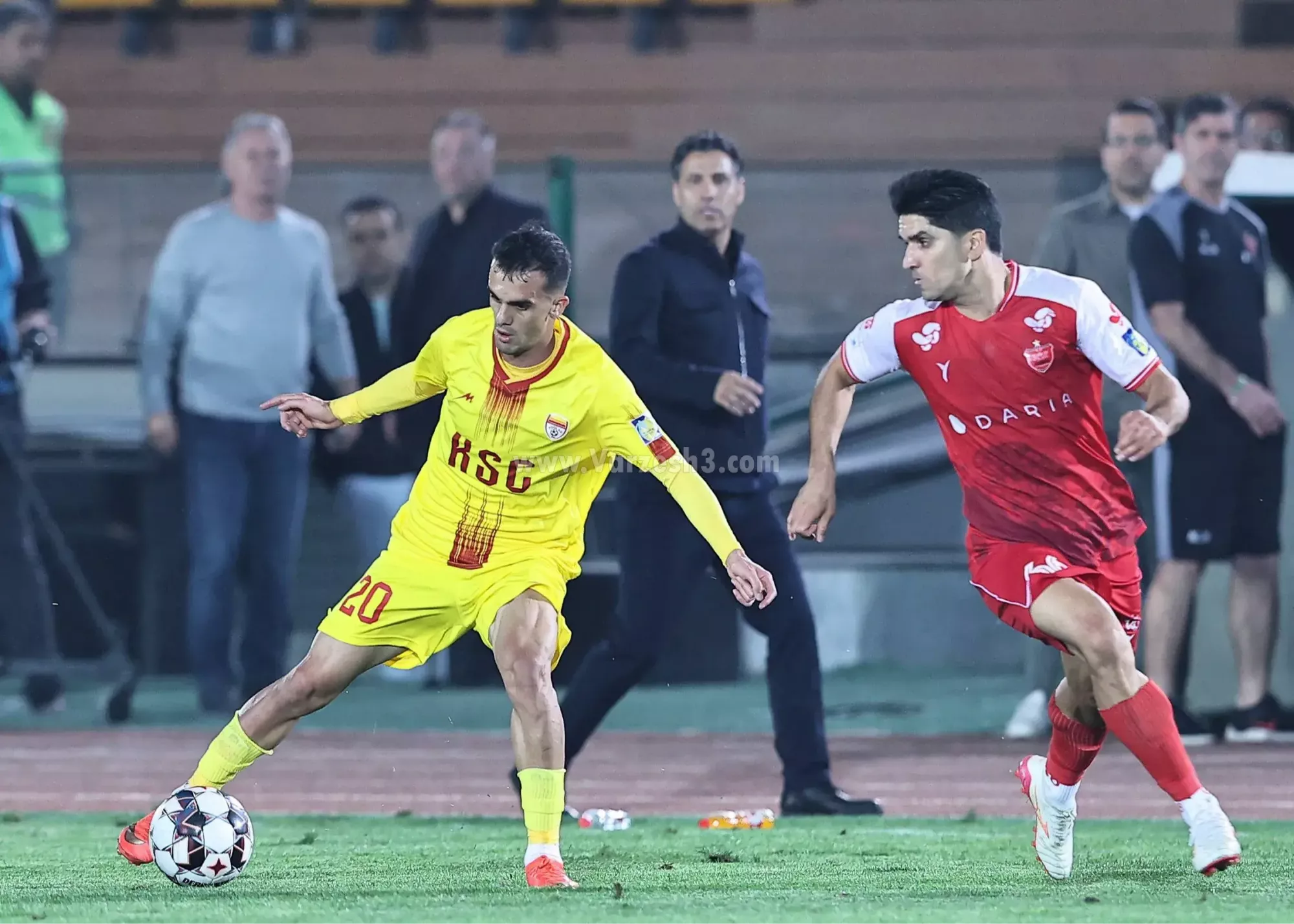 رقص توپ پدیده فولاد برابر بزرگان پرسپولیس!