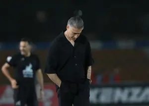 بهت و حیرت حمید مطهری از هواداران پرسپولیس!