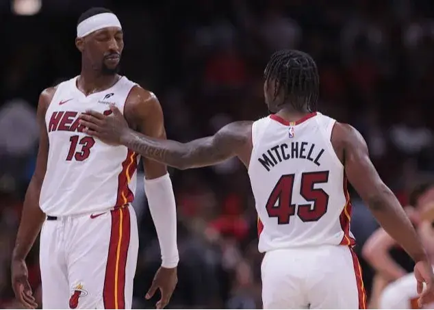 تمام NBA علیه بم‌آدبایو: من را قربانی کرده‌اند!