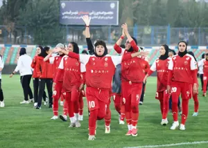 پرسپولیس 2- استقلال 1: دربی تاریخی به رنگ قرمز تند!