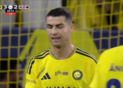 خشم رونالدو: گلهای 983 و 984 پرپر شد!