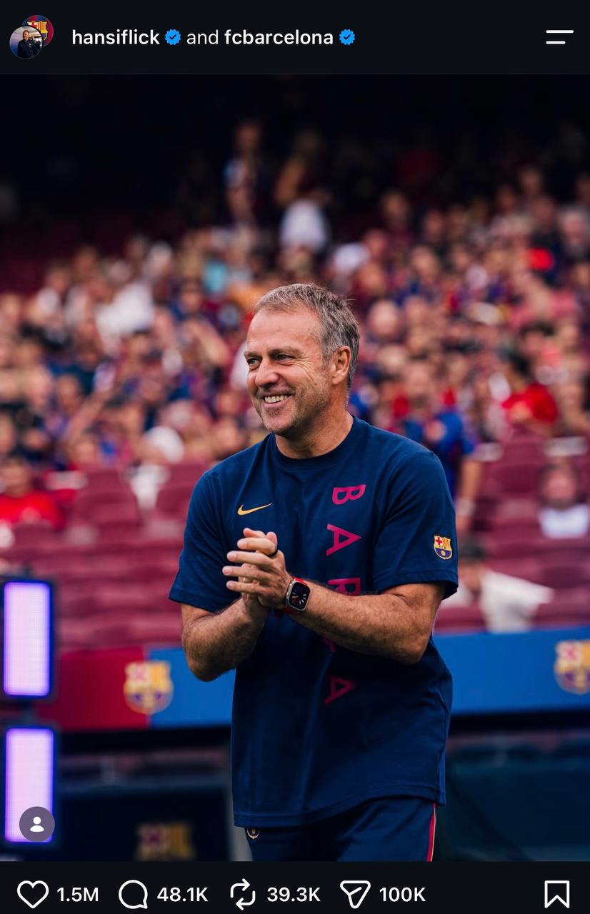 2556899