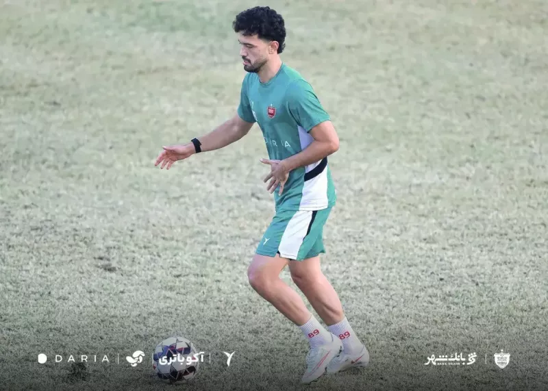 حضور یک زوج جوان در بازی امروز پرسپولیس!