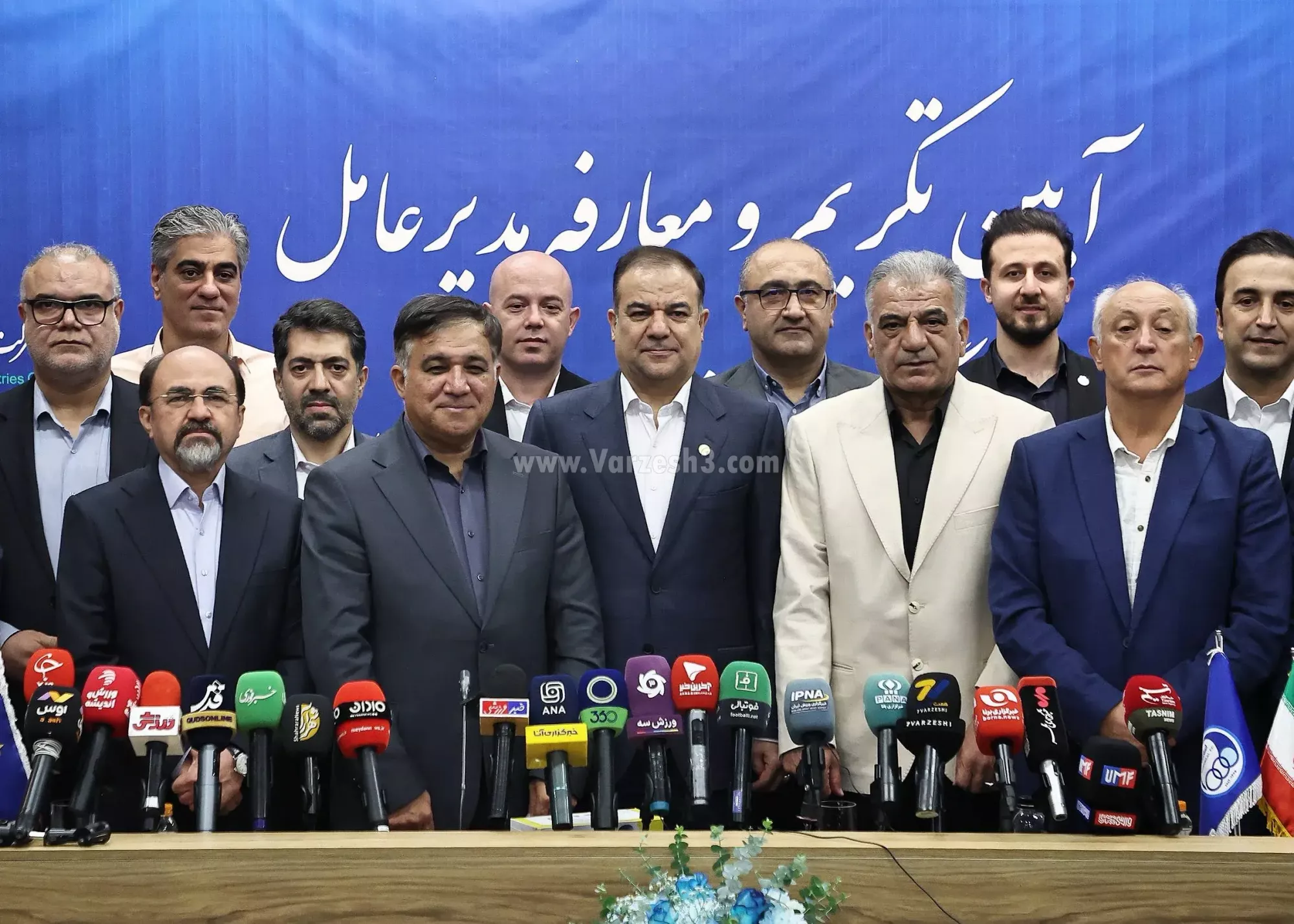 پیشکسوتان استقلال در امور باشگاه سهیم می‌شوند