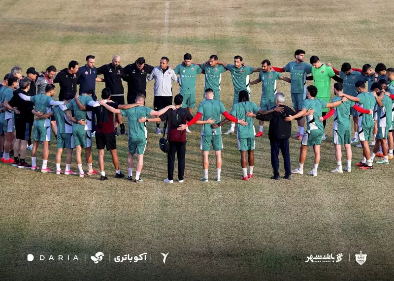 سرماخوردگی به اردوی پرسپولیس زد!