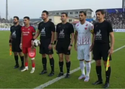 گزارش زنده: نساجی صفر _ پرسپولیس صفر