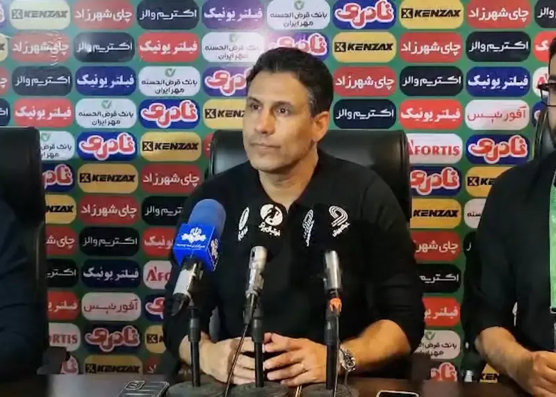 حمایت ویژه سرمربی پرسپولیس از کریم باقری